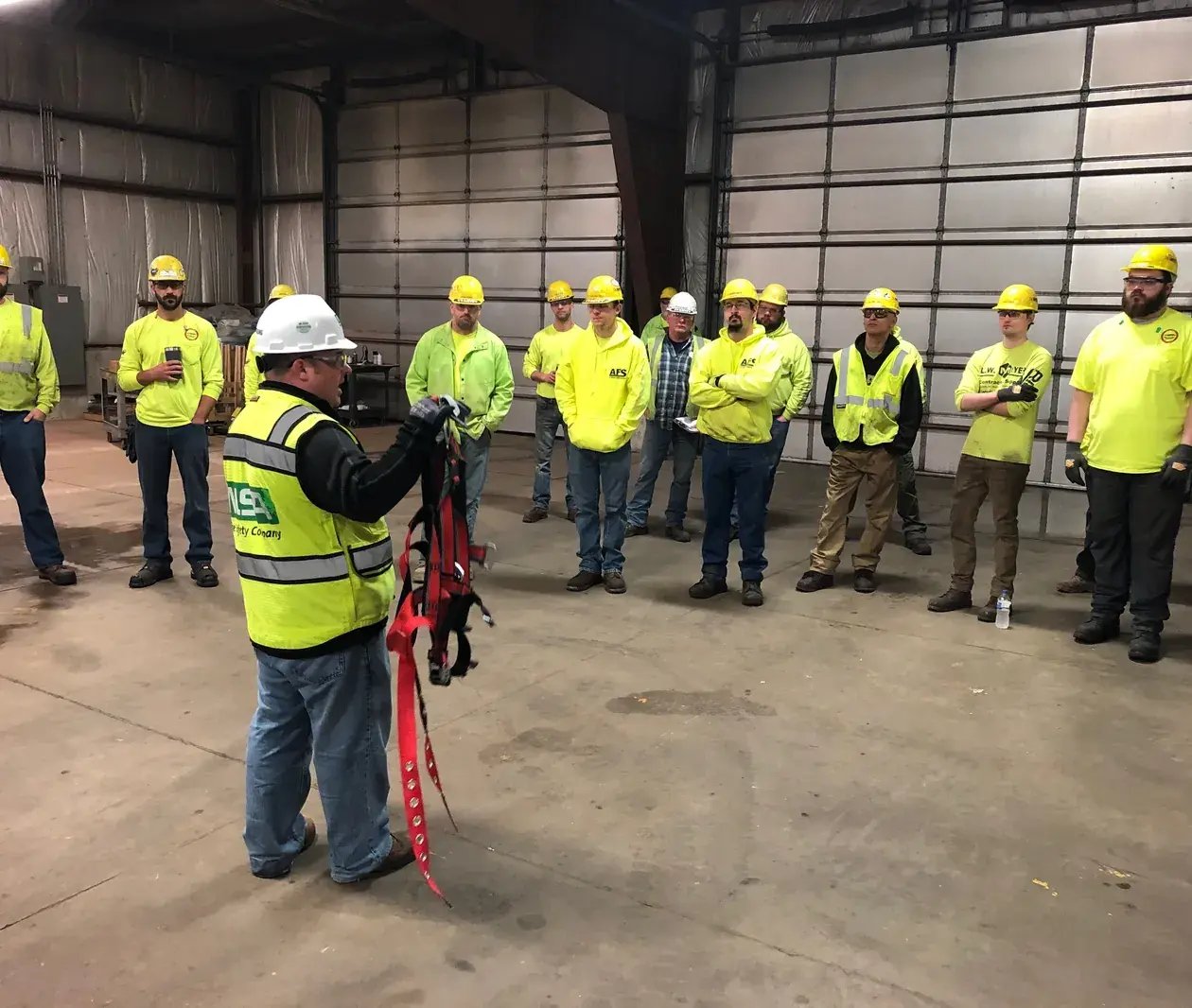 construction workers safety training harness demo